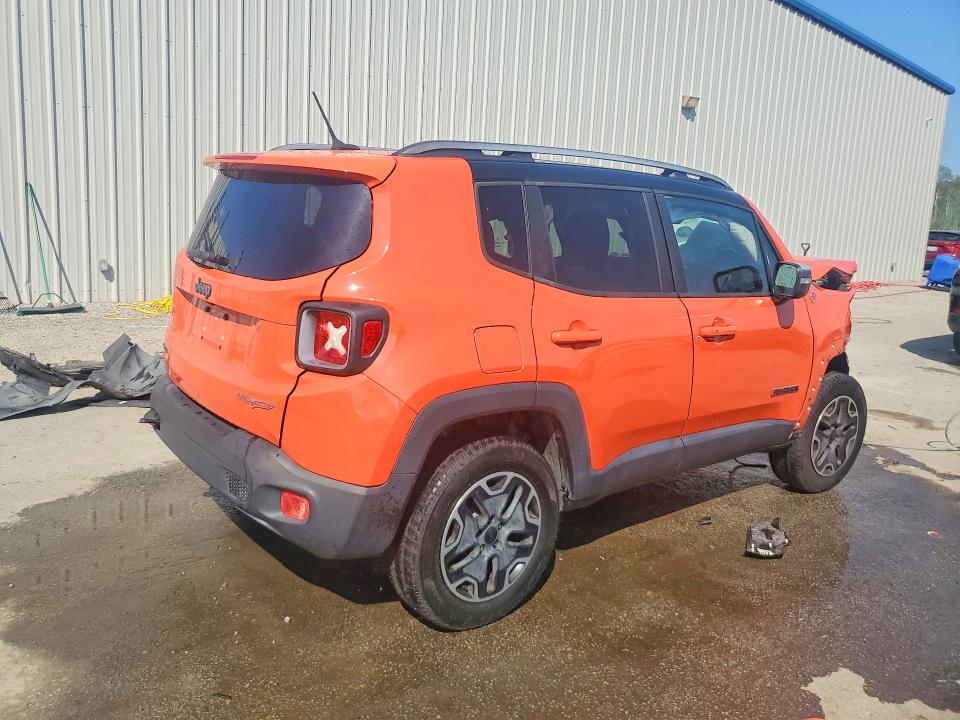 2015 Jeep Renegade მანქანა იყიდება აუქციონზე, vin: ZACCJBCT2FPB22499, აუქციონის ნომერი: 50110976
