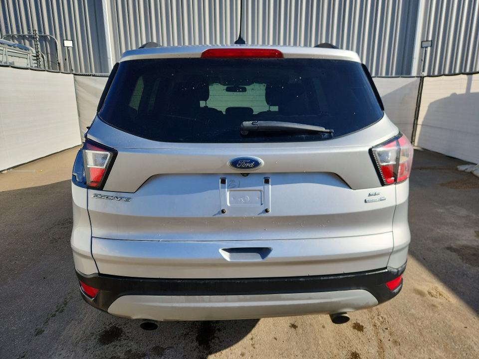 51268046 :رقم المزاد ، 1FMCU9GD7JUB32550 vin ، 2018 Ford Escape مزاد بيع