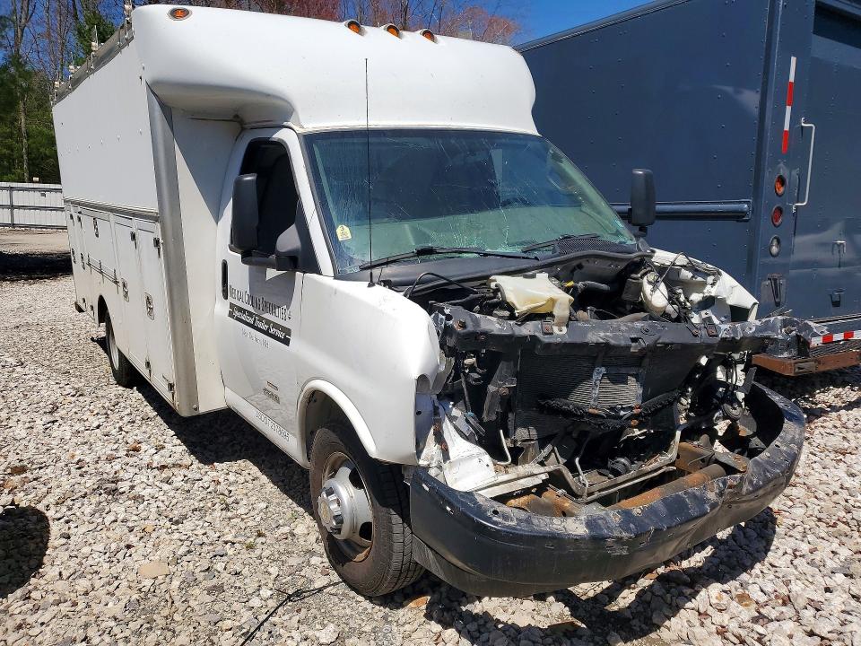 Продаж на аукціоні авто 2019 Chev Express G4500, vin: 1HA6GUCGXKN013118, номер лоту: 48453326