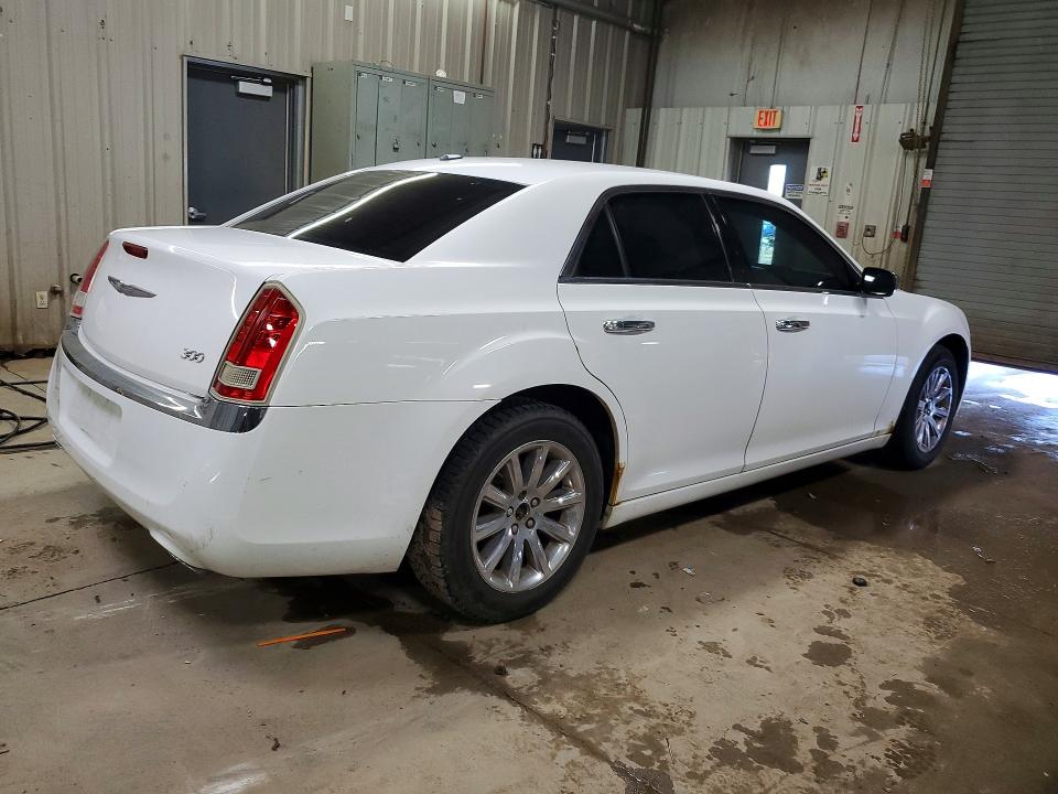 50300486 :رقم المزاد ، 2C3CA5CG0BH579879 vin ، 2011 Chrysler 300 مزاد بيع