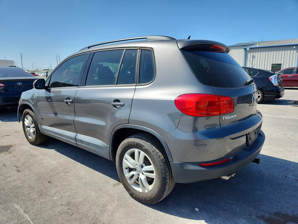Продажа на аукционе авто 2016 Volkswagen Tiguan, vin: WVGAV7AX7GW590825, номер лота: 50812826