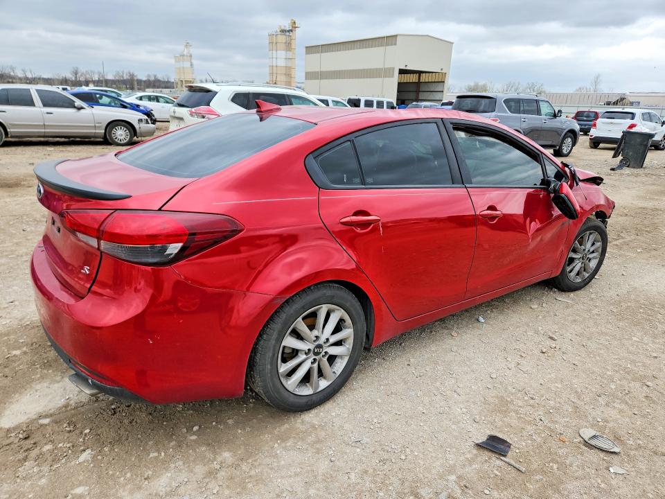 2017 Kia Forte მანქანა იყიდება აუქციონზე, vin: 3KPFL4A79HE107278, აუქციონის ნომერი: 47662576