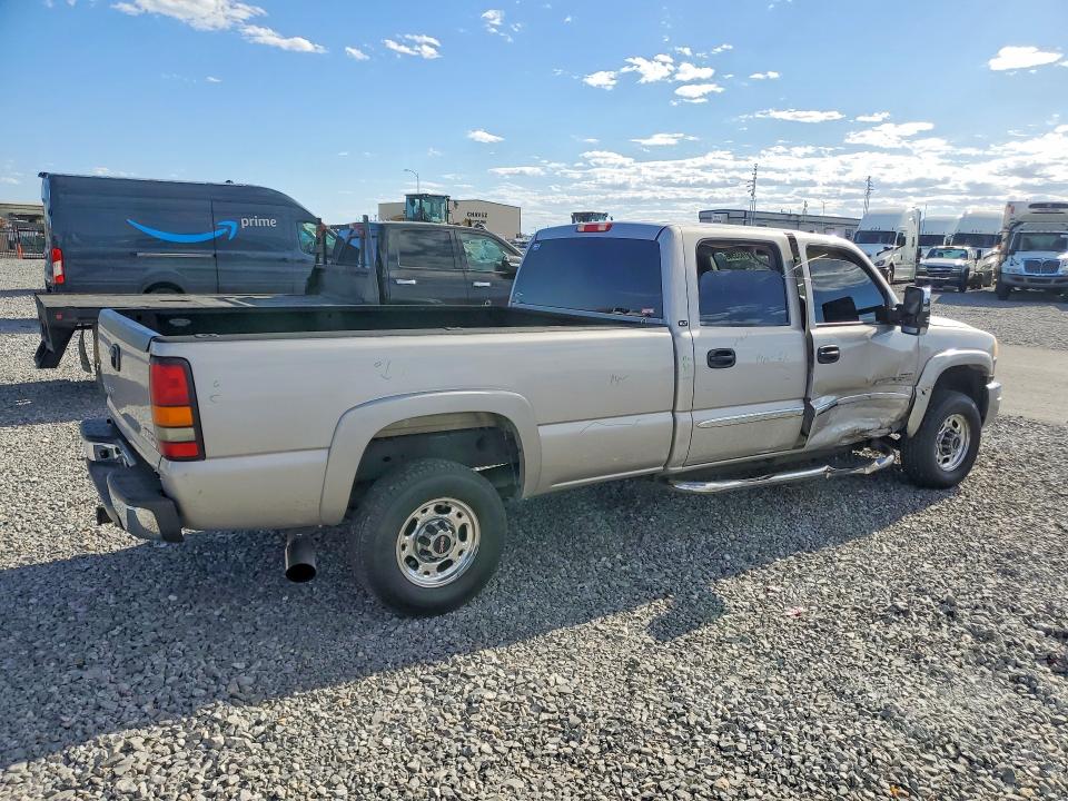 2005 Gmc Sierra მანქანა იყიდება აუქციონზე, vin: 1GTHC23205F879006, აუქციონის ნომერი: 51855546