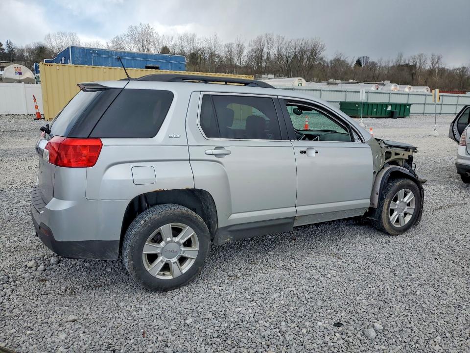 48323526 :رقم المزاد ، 2GKALUEK8D6395477 vin ، 2013 Gmc Terrain مزاد بيع