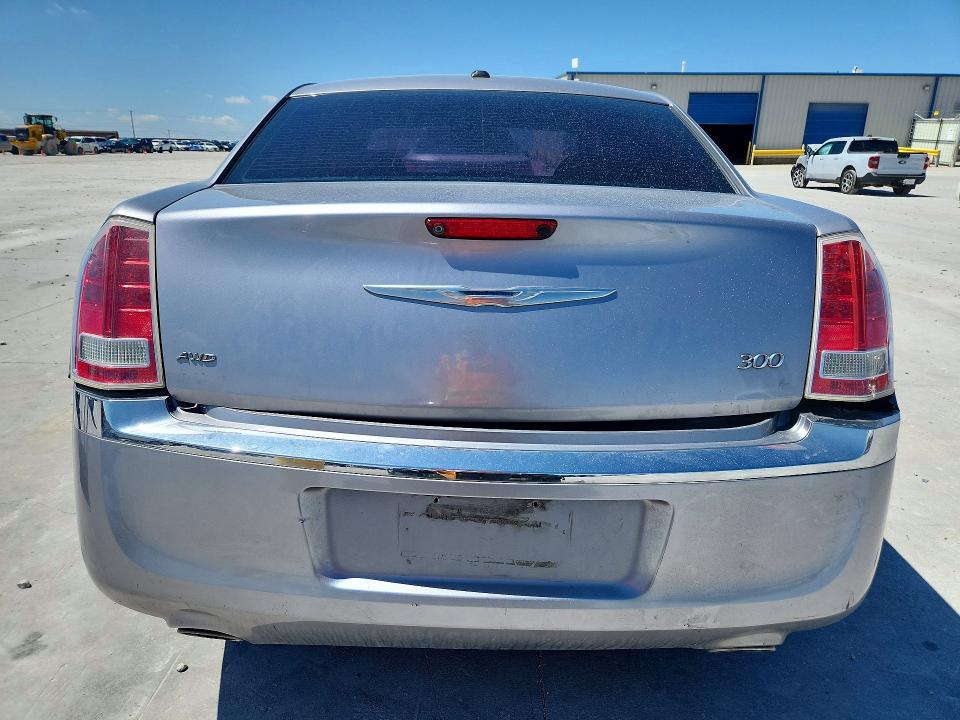 46843786 :رقم المزاد ، 2C3CCARG0EH384928 vin ، 2014 Chrysler 300 مزاد بيع