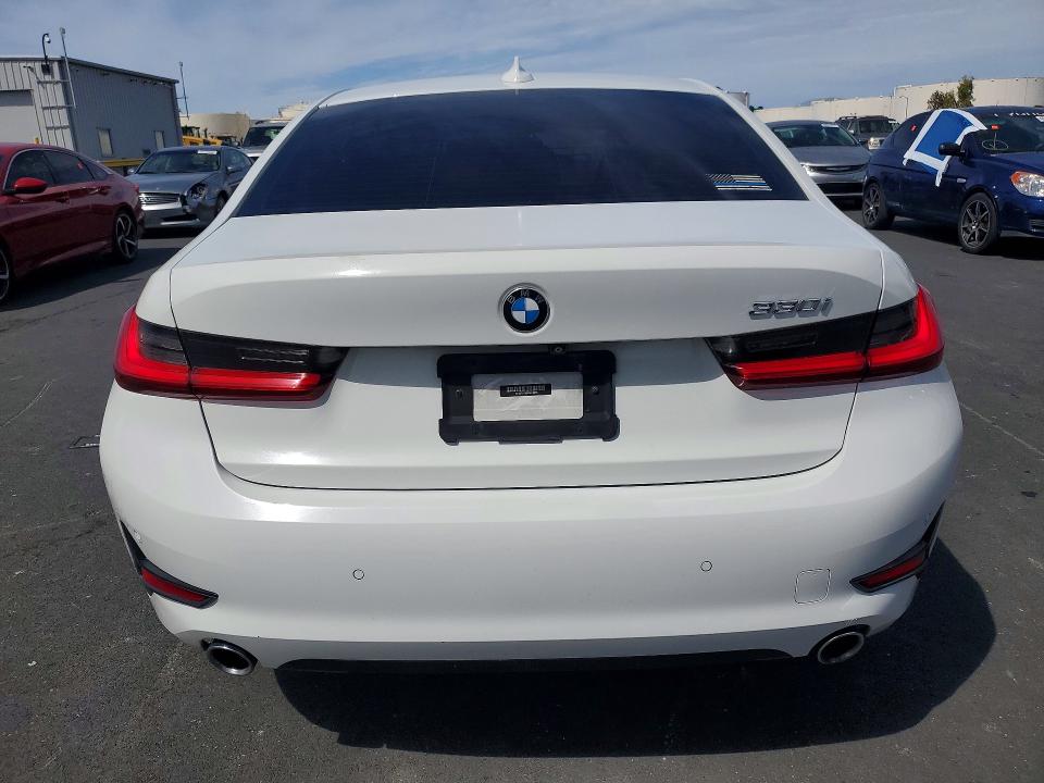 2019 Bmw 330i მანქანა იყიდება აუქციონზე, vin: WBA5R1C56KAK10895, აუქციონის ნომერი: 50140256