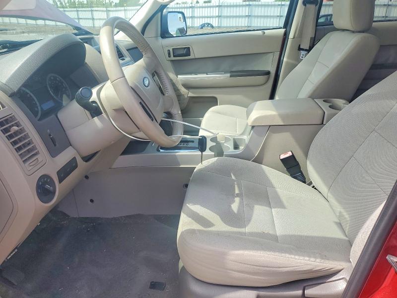 51691886 :رقم المزاد ، 1FMCU0DG4AKB81467 vin ، 2010 Ford Escape مزاد بيع