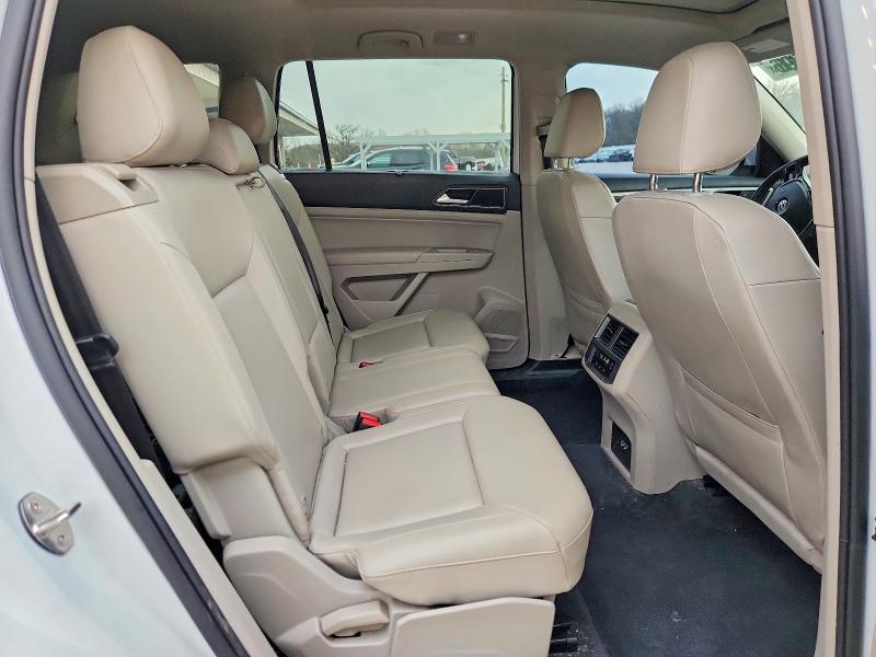 50229496 :رقم المزاد ، 1V2MR2CA3JC550170 vin ، 2018 Volkswagen Atlas مزاد بيع