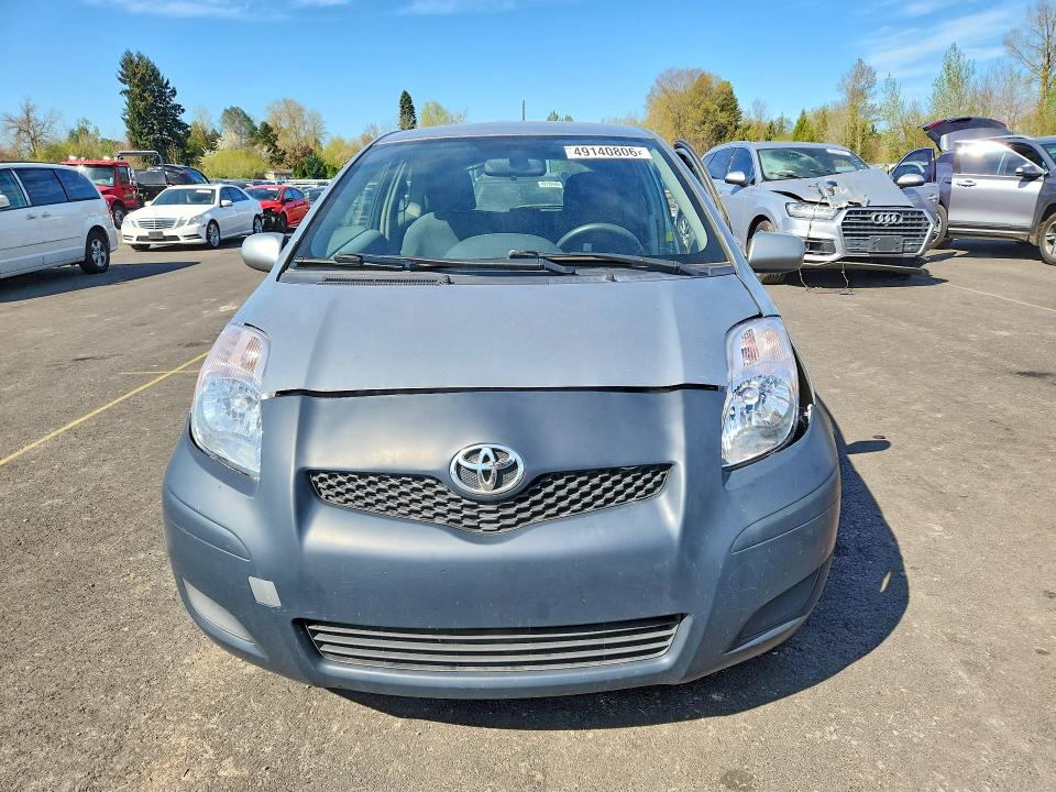 49140806 :رقم المزاد ، JTDJT4K33B5333051 vin ، 2011 Toyota Yaris مزاد بيع