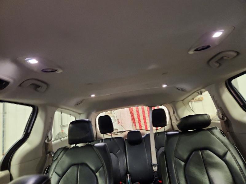 2017 Chrysler Pacifica მანქანა იყიდება აუქციონზე, vin: 2C4RC1EG5HR721443, აუქციონის ნომერი: 47993416