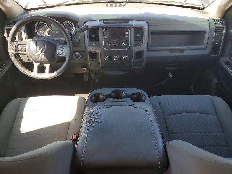 48585516 :رقم المزاد ، 1C6RR6FPXDS586745 vin ، 2013 Ram 1500 مزاد بيع