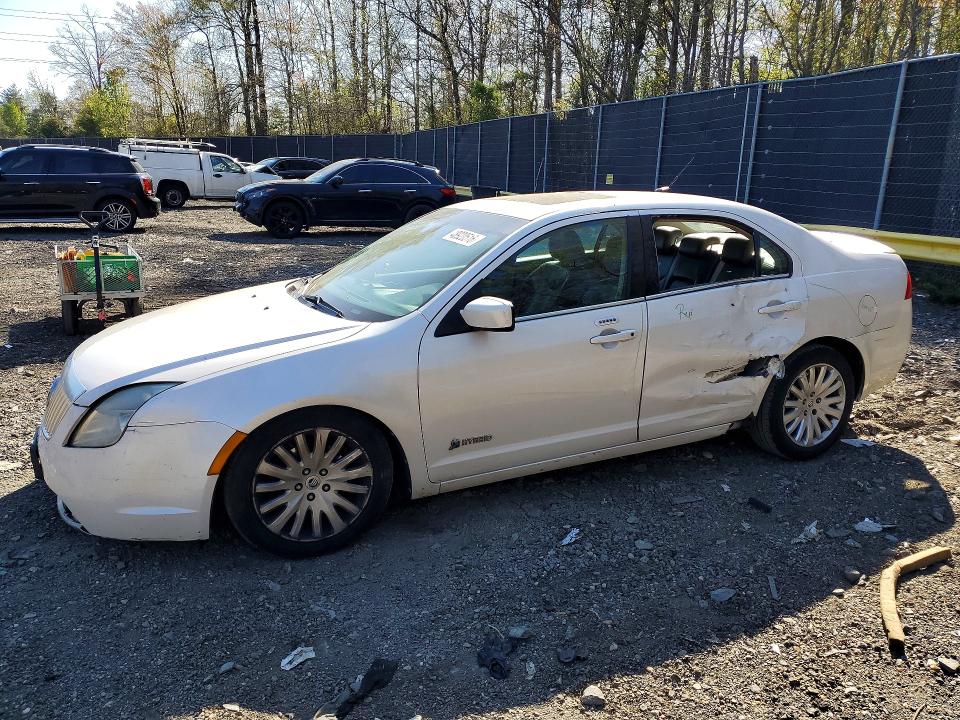 Auction sale of the 2010 Mercury Milan, vin: 3MEDM0L39AR609891, lot number: 48920516