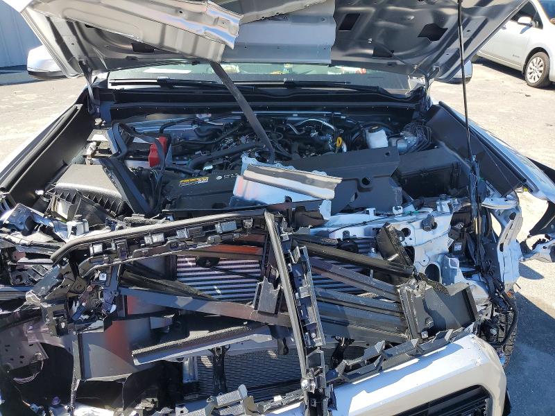 51896256 :رقم المزاد ، JTEVA5BR2T5090752 vin ، 2026 Toyota 4runner مزاد بيع