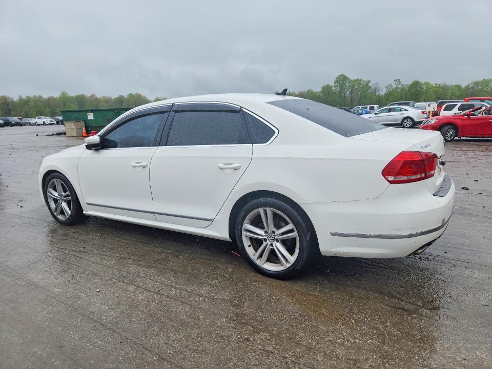51176556 :رقم المزاد ، 1VWCN7A39DC045262 vin ، 2013 Volkswagen Passat مزاد بيع