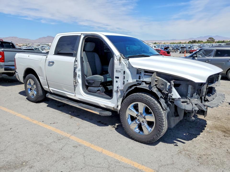 50370886 :رقم المزاد ، 1C6RR6LT2HS684448 vin ، 2017 Ram 1500 مزاد بيع