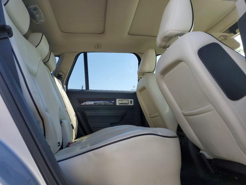 Продаж на аукціоні авто 2010 Lincoln Townhouse Mkx, vin: 2LMDJ8JC5ABJ31379, номер лоту: 48647146