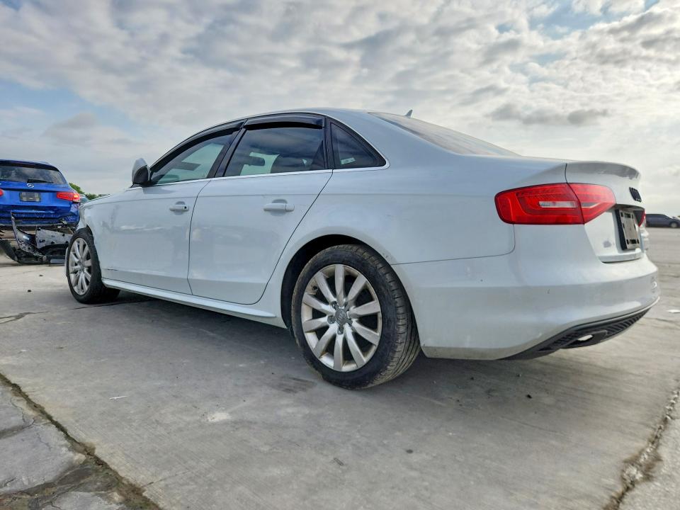 Продажа на аукционе авто 2015 Audi A4, vin: WAUBFAFL4FN004270, номер лота: 48012216