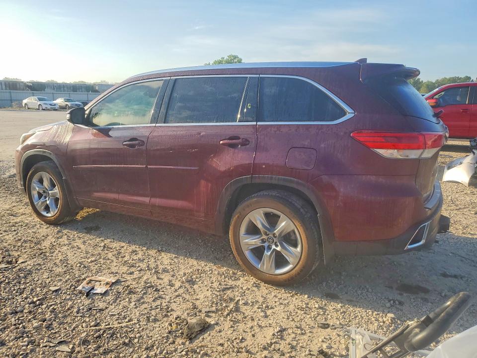 2018 Toyota Highlander მანქანა იყიდება აუქციონზე, vin: 5TDDZRFH3JS496550, აუქციონის ნომერი: 50828406