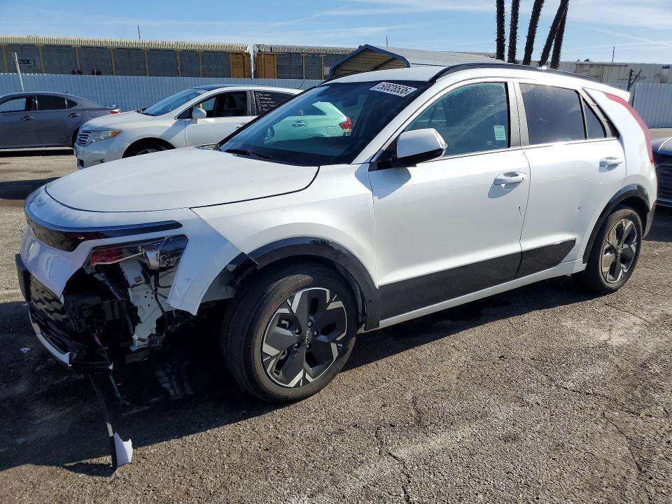 50828536 :رقم المزاد ، KNDCR3L1XR5096082 vin ، 2024 Kia Niro مزاد بيع