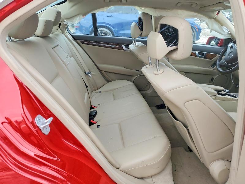2013 Mercedes-benz C მანქანა იყიდება აუქციონზე, vin: WDDGF4HB0DR256544, აუქციონის ნომერი: 50431896