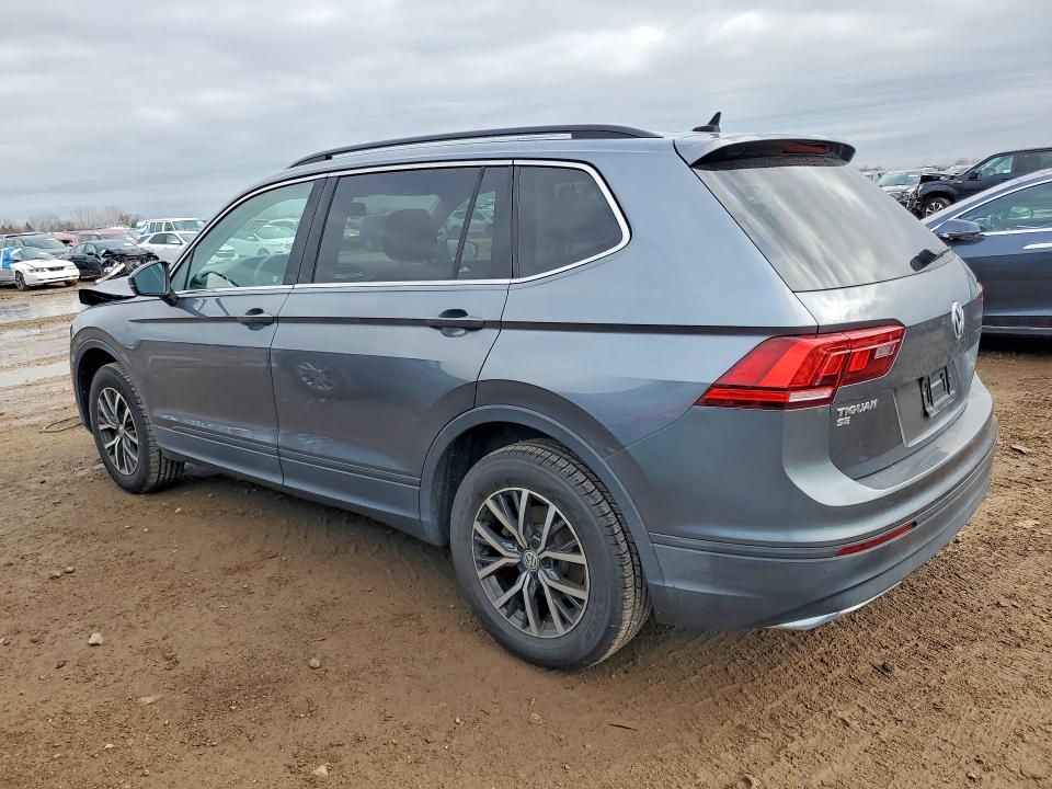 48583816 :رقم المزاد ، 3VV2B7AX6KM085841 vin ، 2019 Volkswagen Tiguan مزاد بيع