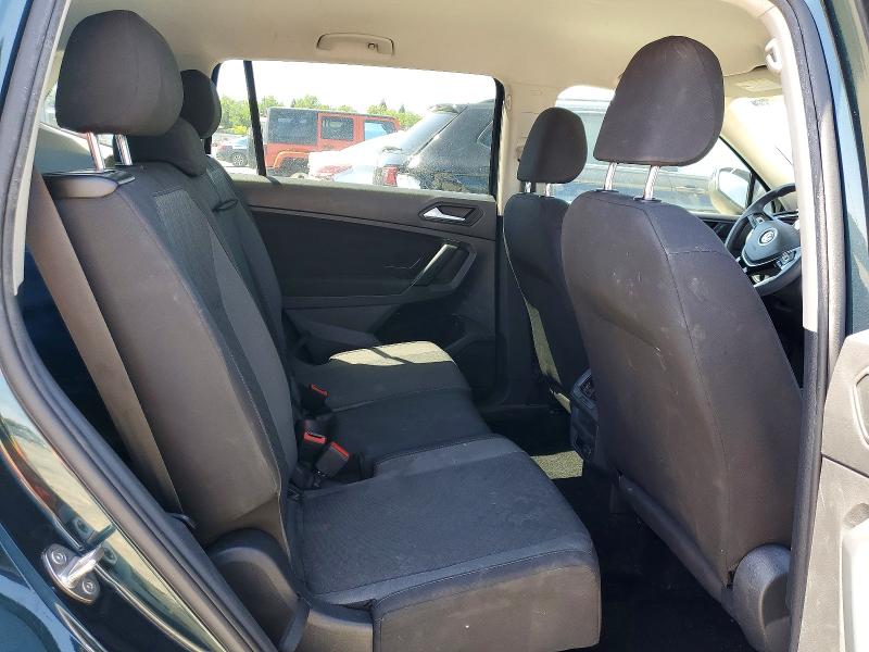 50460556 :رقم المزاد ، 3VV1B7AX4KM102437 vin ، 2019 Volkswagen Tiguan مزاد بيع