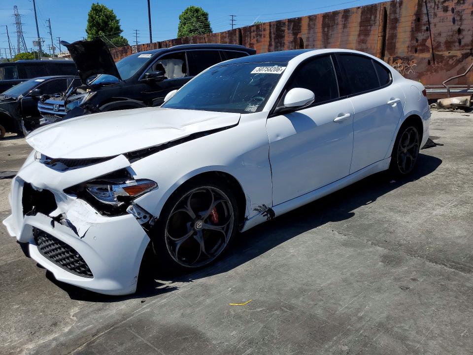 Aukcja sprzedaży 2017 Alfa Romeo Giulia, vin: ZARFAECN6H7552025, numer aukcji: 50758206