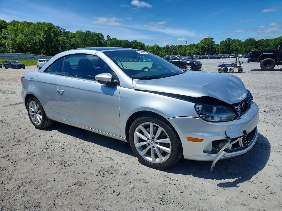 51420046 :رقم المزاد ، WVWBW8AH4FV001139 vin ، 2015 Volkswagen Eos مزاد بيع