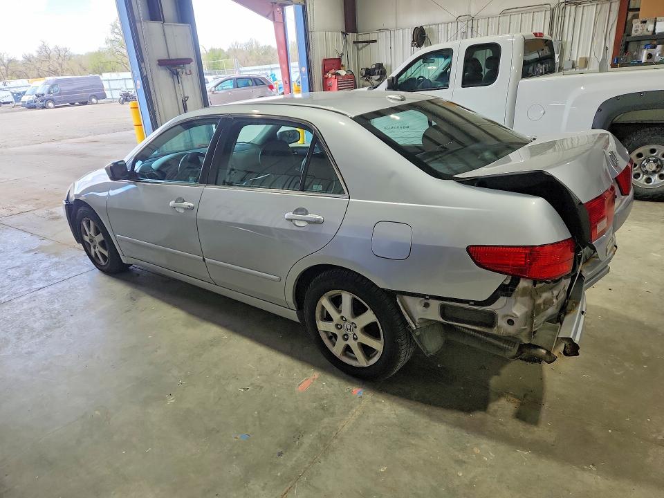 50937186 :رقم المزاد ، 1HGCM66895A037620 vin ، 2005 Honda Accord مزاد بيع
