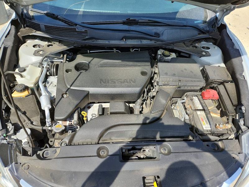 2018 Nissan Altima მანქანა იყიდება აუქციონზე, vin: 1N4AL3AP4JC136243, აუქციონის ნომერი: 49625316