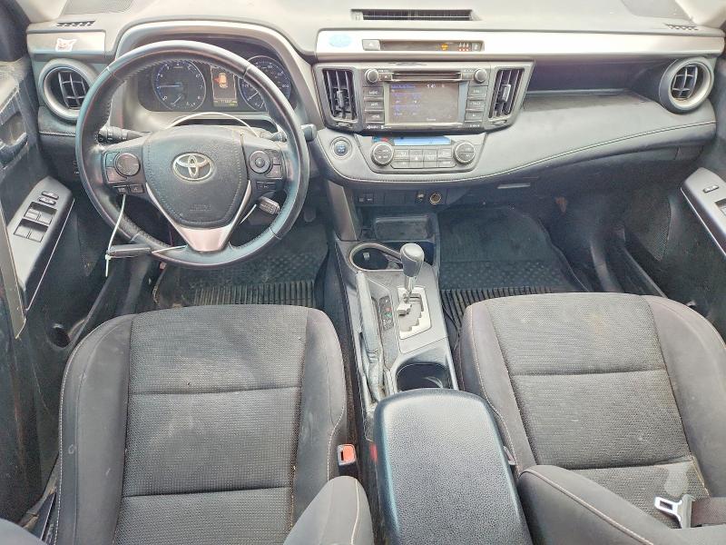 50323226 :رقم المزاد ، JTMWFREV5JJ730628 vin ، 2018 Toyota Rav4 مزاد بيع