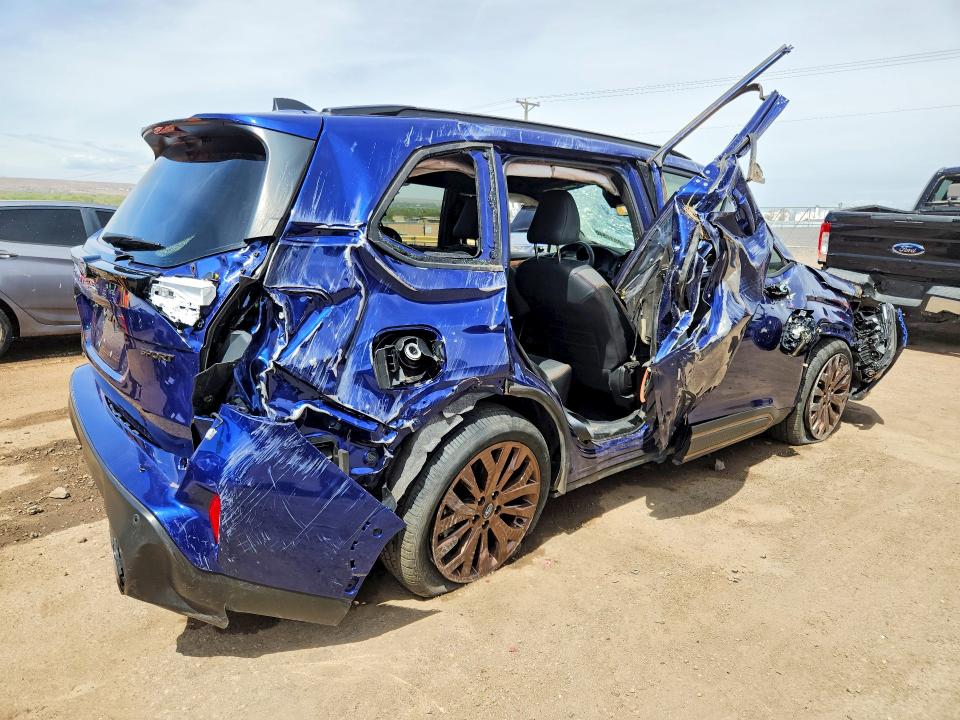 48517546 :رقم المزاد ، JF2SLDHC6SH443037 vin ، 2025 Subaru Forester مزاد بيع