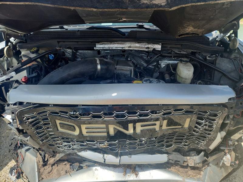 53294266 :رقم المزاد ، 1GT12UEY2JF133071 vin ، 2018 Gmc Sierra مزاد بيع