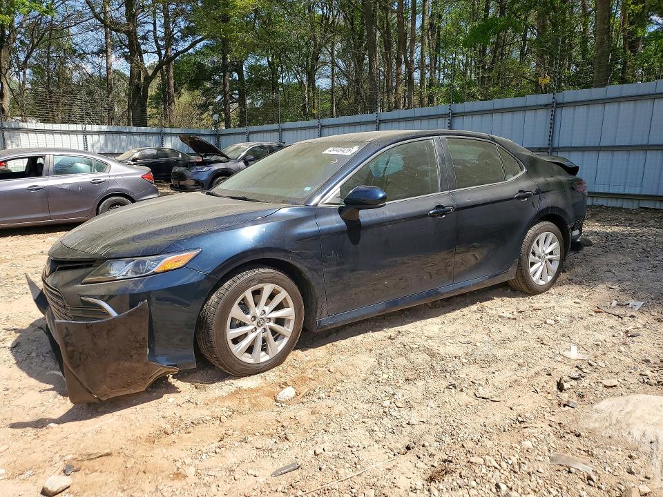 Auction sale of the 2021 Toyota Camry, vin: 4T1C11AKXMU415448, lot number: 48449426