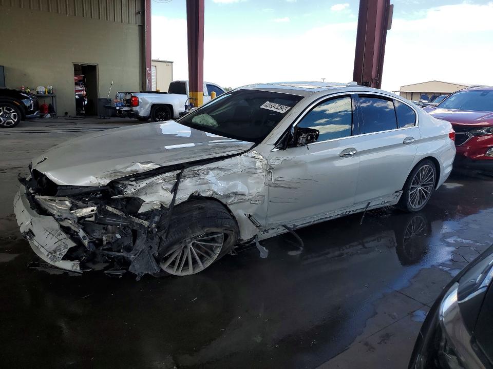 Продаж на аукціоні авто 2018 Bmw 540, vin: WBAJE5C57JWA92944, номер лоту: 48996426