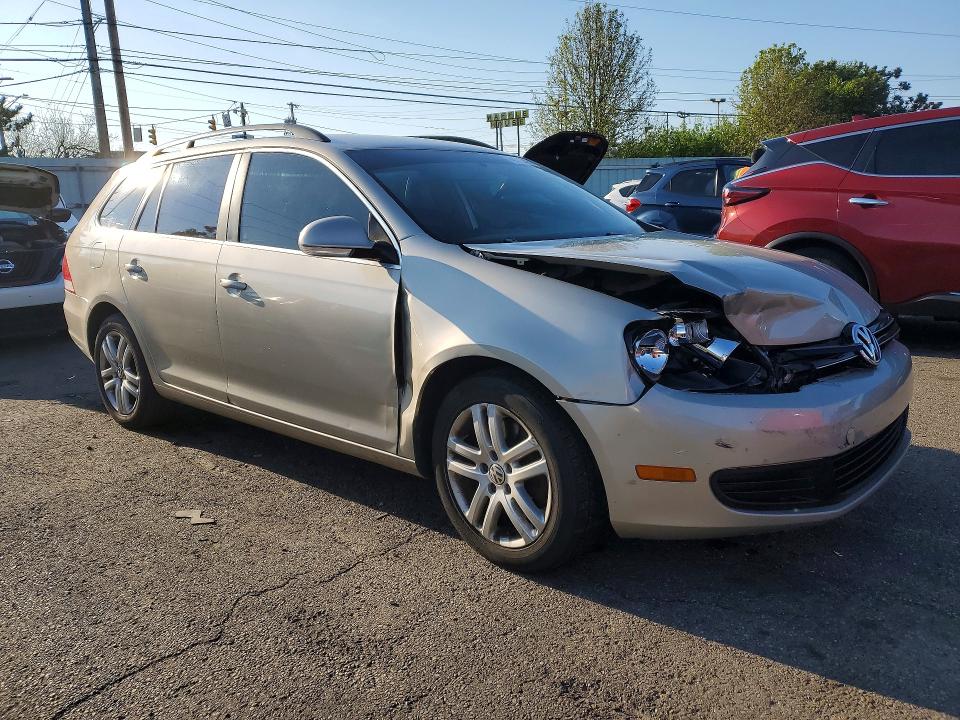 Продажа на аукционе авто 2013 Volkswagen Jetta, vin: 3VWPL7AJ1DM611435, номер лота: 49113396