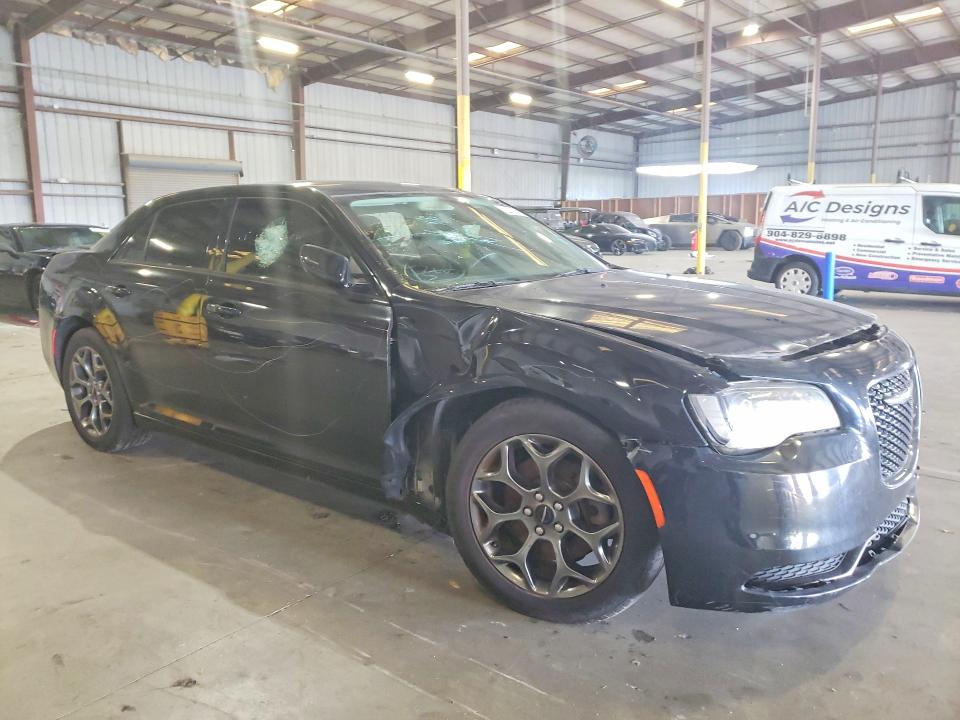 47654396 :رقم المزاد ، 2C3CCARG8JH309114 vin ، 2018 Chrysler 300 مزاد بيع
