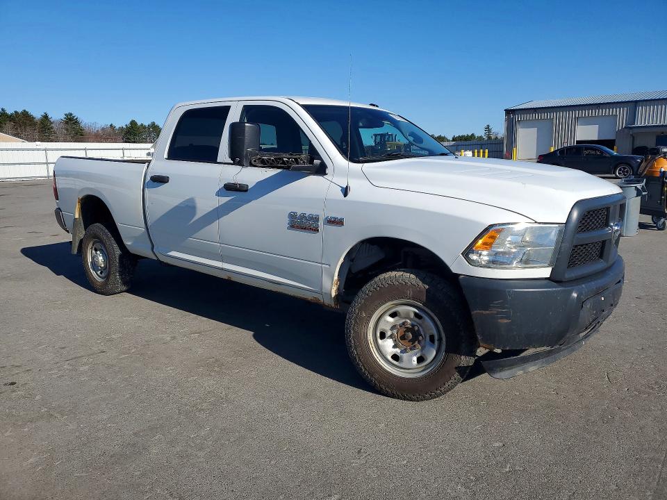 50835826 :رقم المزاد ، 3C6UR5CJ7FG601300 vin ، 2015 Ram 2500 مزاد بيع