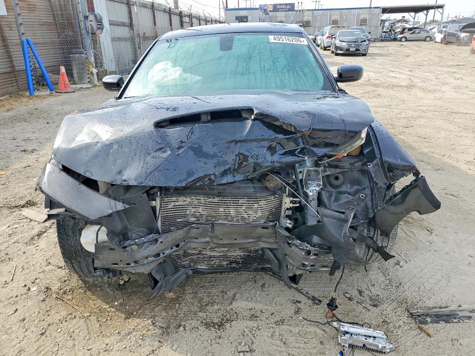 49516206 :رقم المزاد ، 2C3CDXGJ1JH273815 vin ، 2018 Dodge Charger مزاد بيع