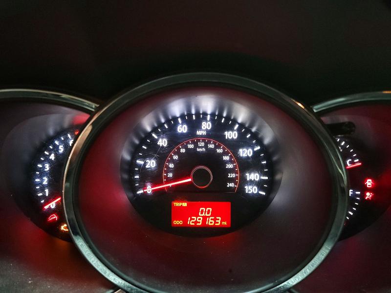 49915916 :رقم المزاد ، 5XYKT4A18BG168982 vin ، 2011 Kia Sorento مزاد بيع