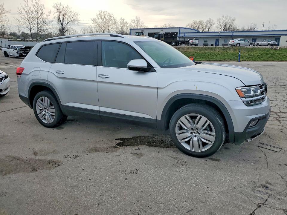 48416946 :رقم المزاد ، 1V2WR2CA8KC517384 vin ، 2019 Volkswagen Atlas مزاد بيع