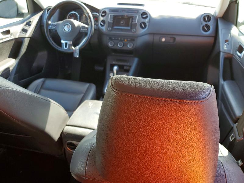 Продажа на аукционе авто 2016 Volkswagen Tiguan, vin: WVGAV7AXXGK000379, номер лота: 49106136