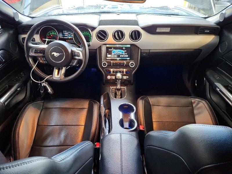 49612736 :رقم المزاد ، 1FATP8UHXF5393613 vin ، 2015 Ford Mustang مزاد بيع