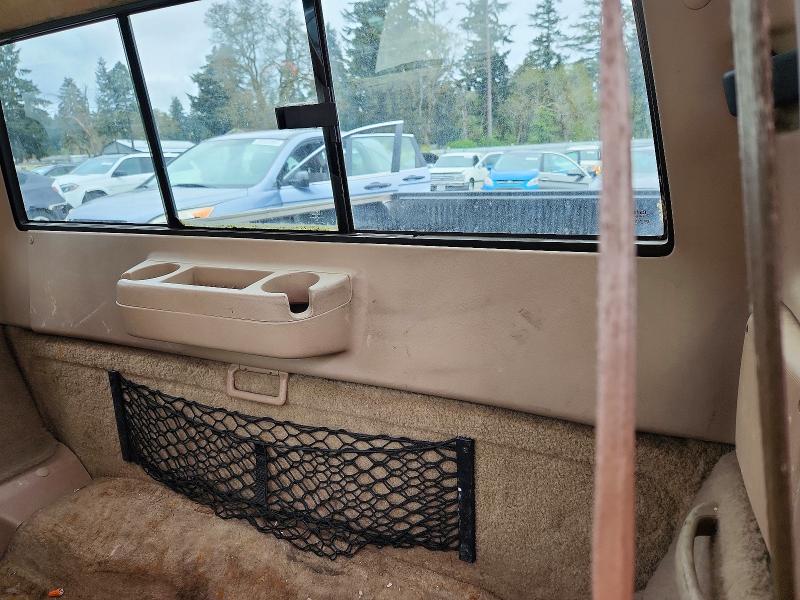 1998 Mazda B3000 მანქანა იყიდება აუქციონზე, vin: 4F4YR16U3WTM05681, აუქციონის ნომერი: 75468195