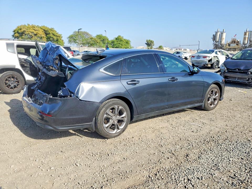 50633476 :رقم المزاد ، 1HGCY1F3XPA058300 vin ، 2023 Honda Accord مزاد بيع