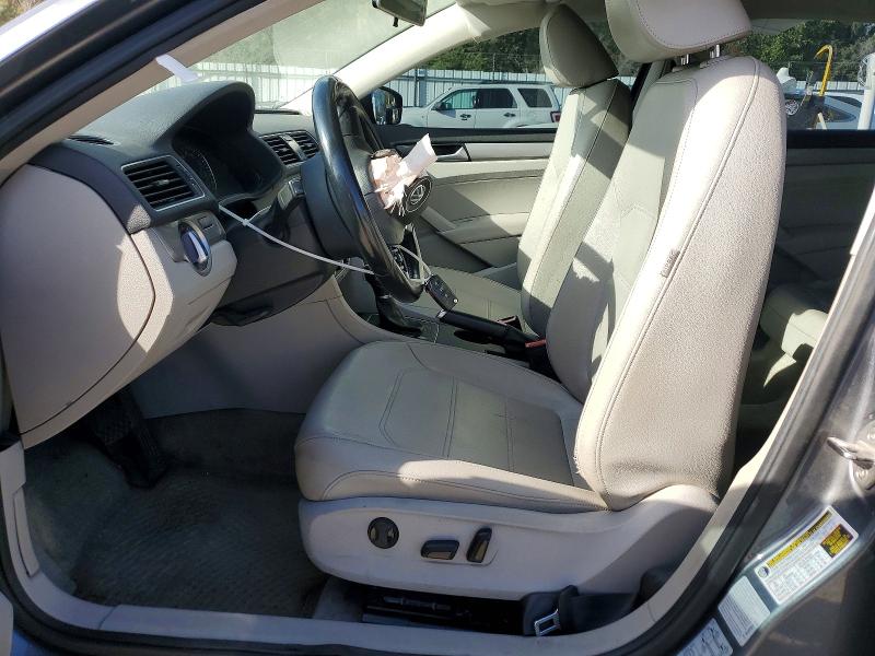 2015 Volkswagen Passat მანქანა იყიდება აუქციონზე, vin: 1VWAT7A34FC097107, აუქციონის ნომერი: 48638196
