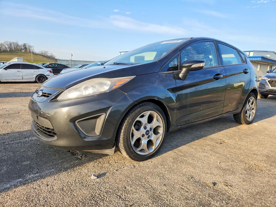 50650936 :رقم المزاد ، 3FADP4FJ5DM207951 vin ، 2013 Ford Fiesta مزاد بيع