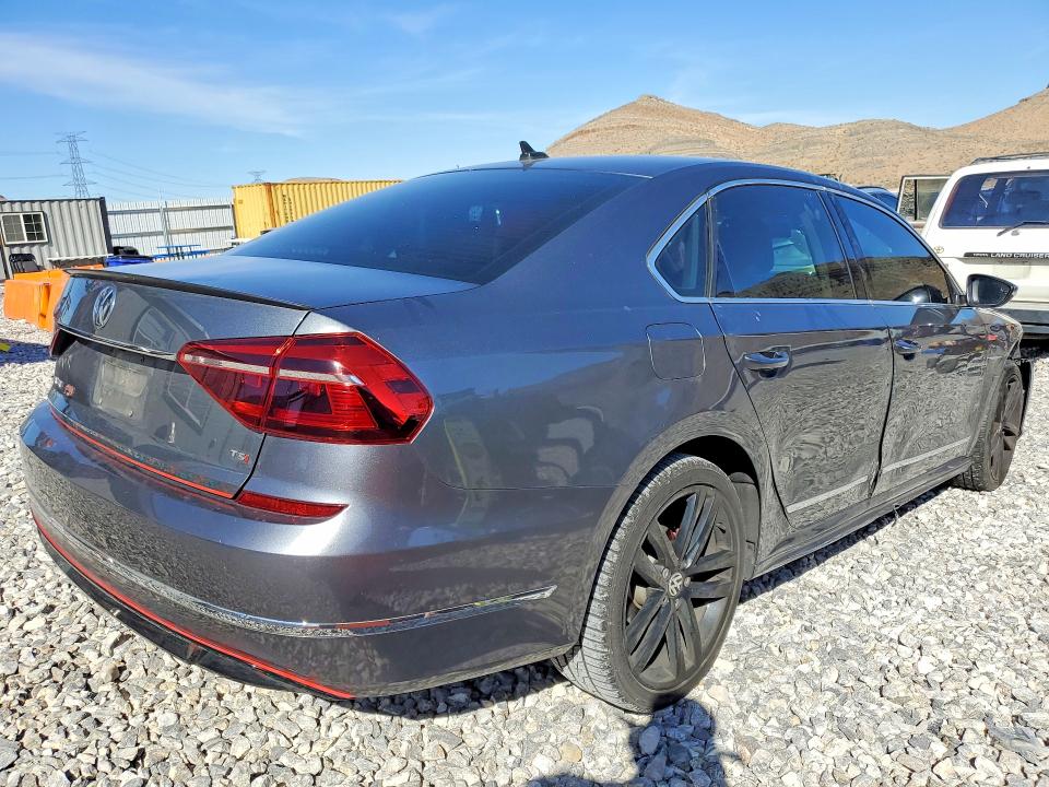 Продаж на аукціоні авто 2017 Volkswagen Passat, vin: 1VWDT7A33HC015383, номер лоту: 48973166