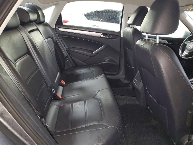Продажа на аукционе авто 2015 Volkswagen Passat, vin: 1VWAT7A36FC111962, номер лота: 48583986