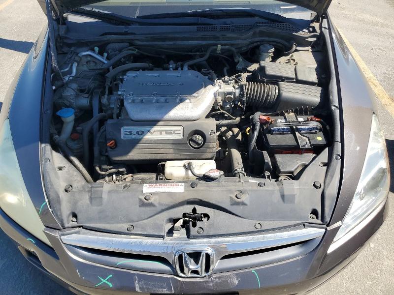 51359316 :رقم المزاد ، 1HGCM665X7A069078 vin ، 2007 Honda Accord مزاد بيع